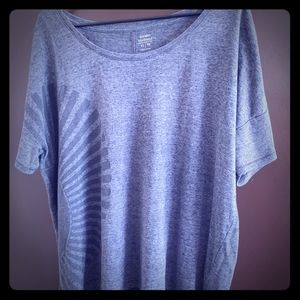 Old navy boyfriend tee